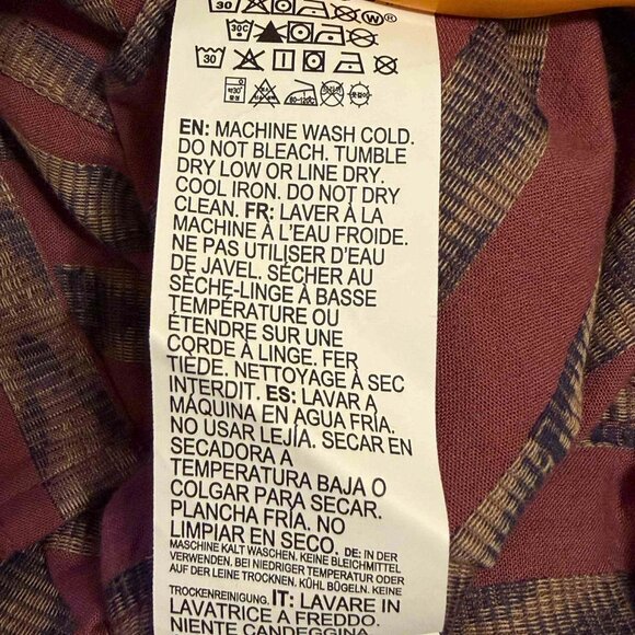 RVCA Upwards Ikat Button-Down Shirt | Size L | Rust Red Geometric | NWT - Picture 6 of 6